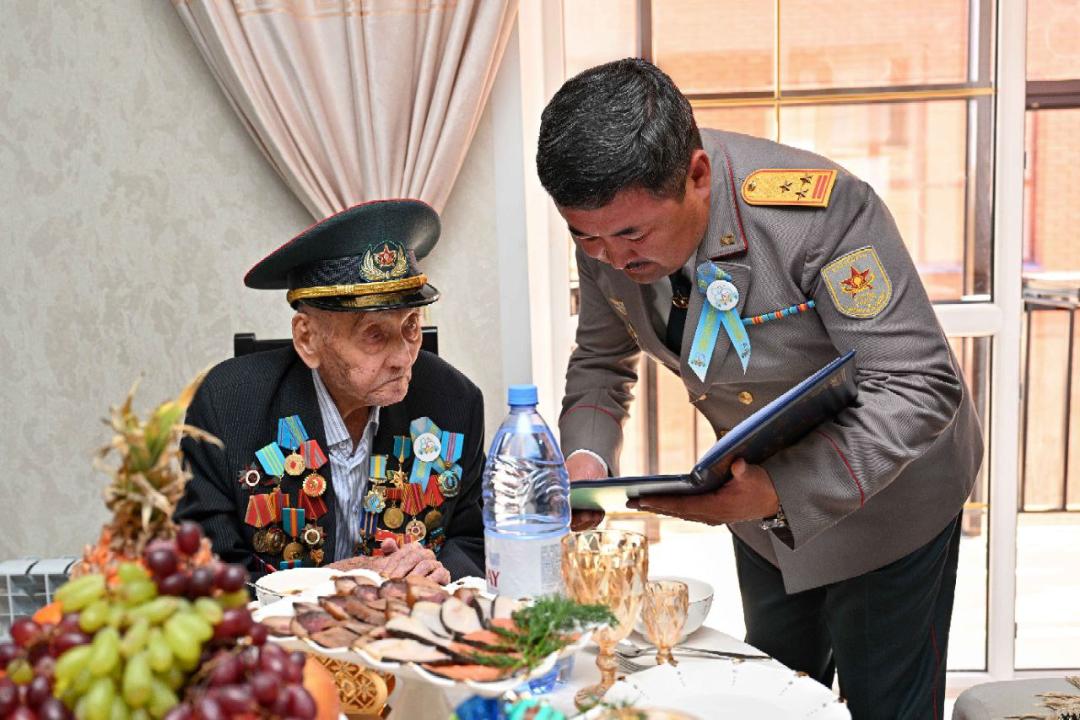 Аа
