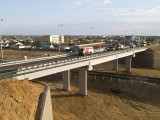 Аралда аспалы көпір ашылды