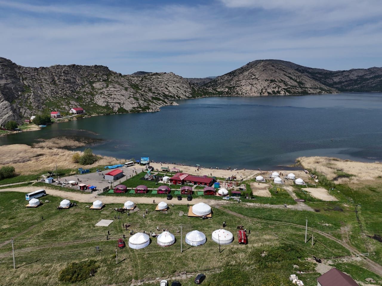 Шалқар көлінде туристік маусым ашылды