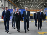 Қасым-Жомарт Тоқаев KazPan сэндвич-панелдерін өндіретін зауытты аралап көрді