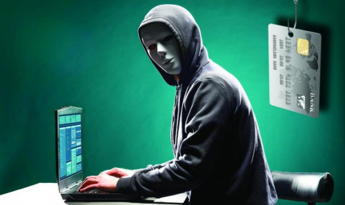 Алаяқтар айылын жияр емес