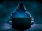 Қарағандылық зейнеткерден 22 млн теңге жымқырған күдіктілер ұсталды