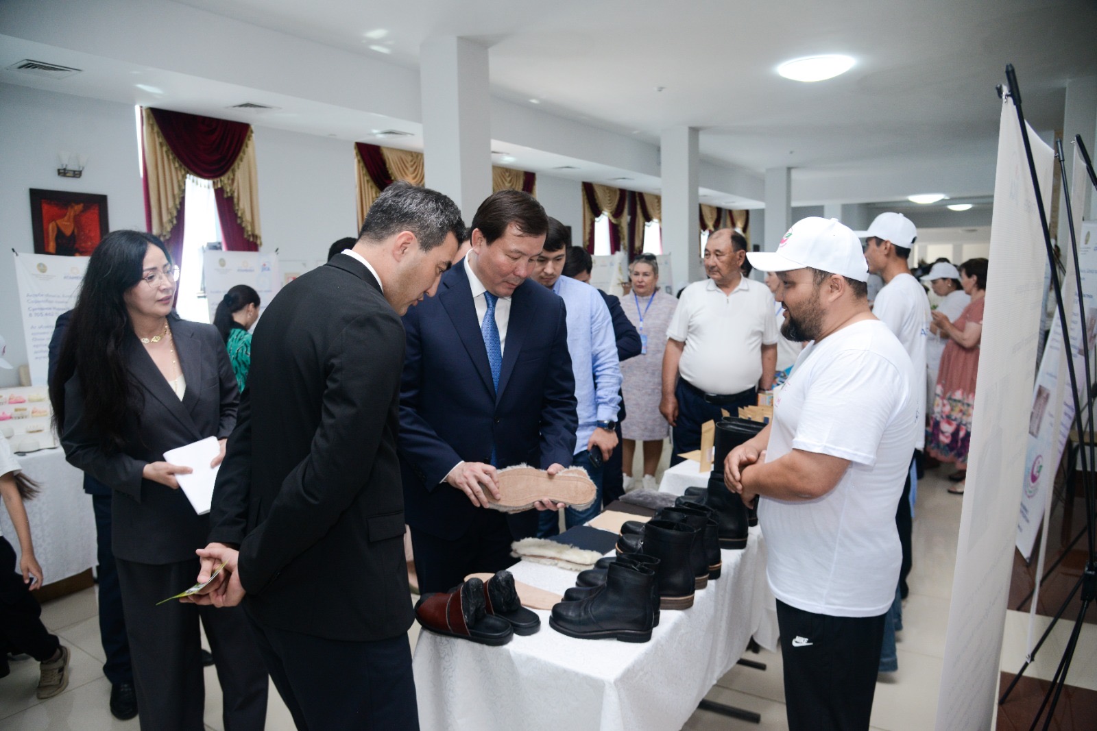 Жергілікті үздік тауар өндірушілер анықталды