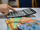 Оқушыларды мектепке дайындау үшін ата-аналарға 20 миллиард теңге аударылған