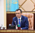 Сенат жиналысы әзілмен басталды