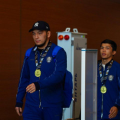 Бокстан әлем чемпионатының жеңімпаздары мен жүлдегерлері елге оралды