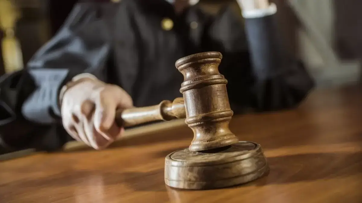 Дәрігерді өлтіріп, 5 млн теңгесін иемденген күдікті 20 жылға сотталды