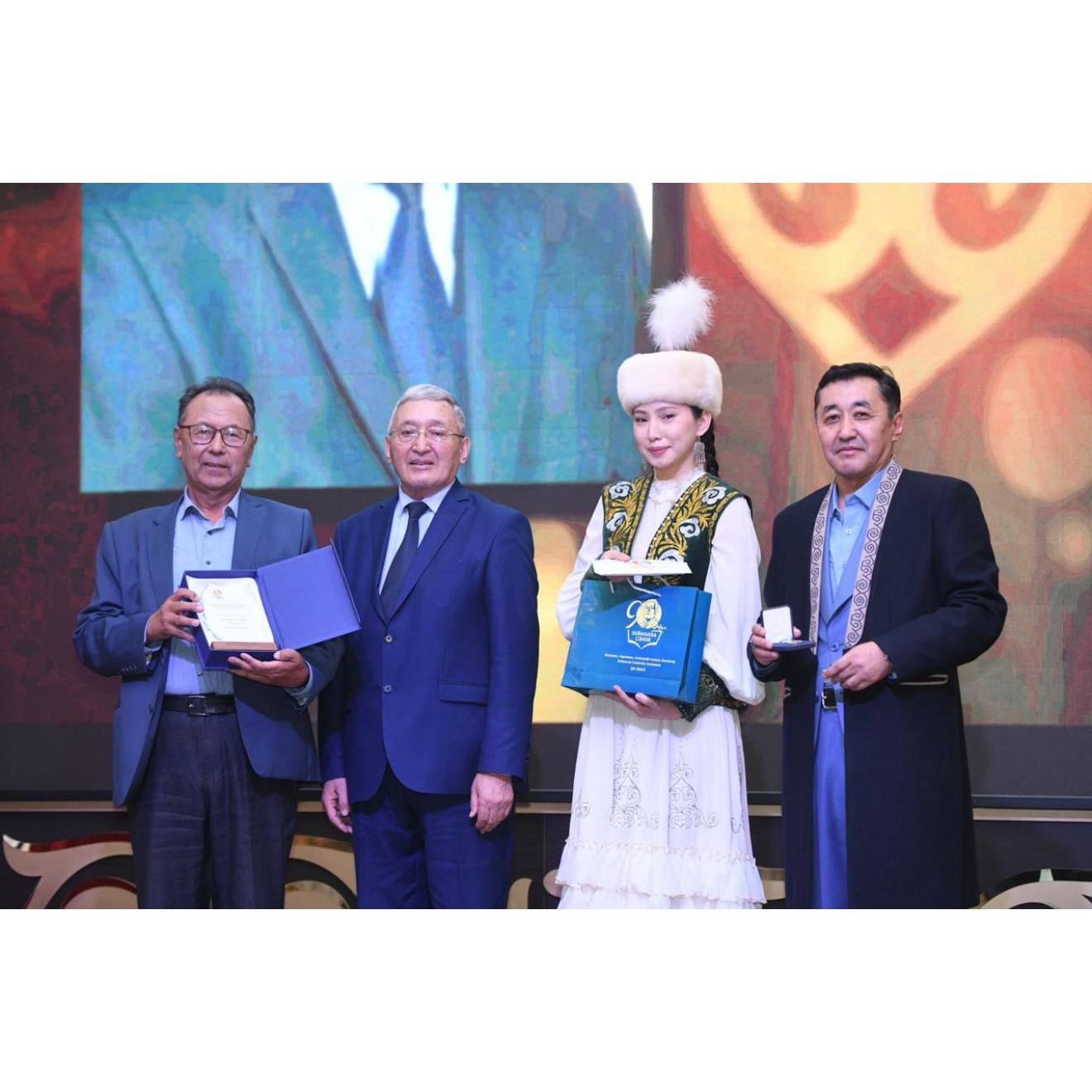 Зейнолла Сәнік мерейтойына арналған әдеби-сазды кеш өтті