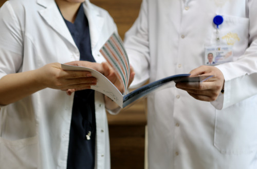 Ауылға барған дәрігерлер 8,5 миллион теңгеге дейін әлеуметтік төлем алды