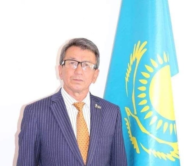 Әріптес әкімнің жүйелі жұмысы