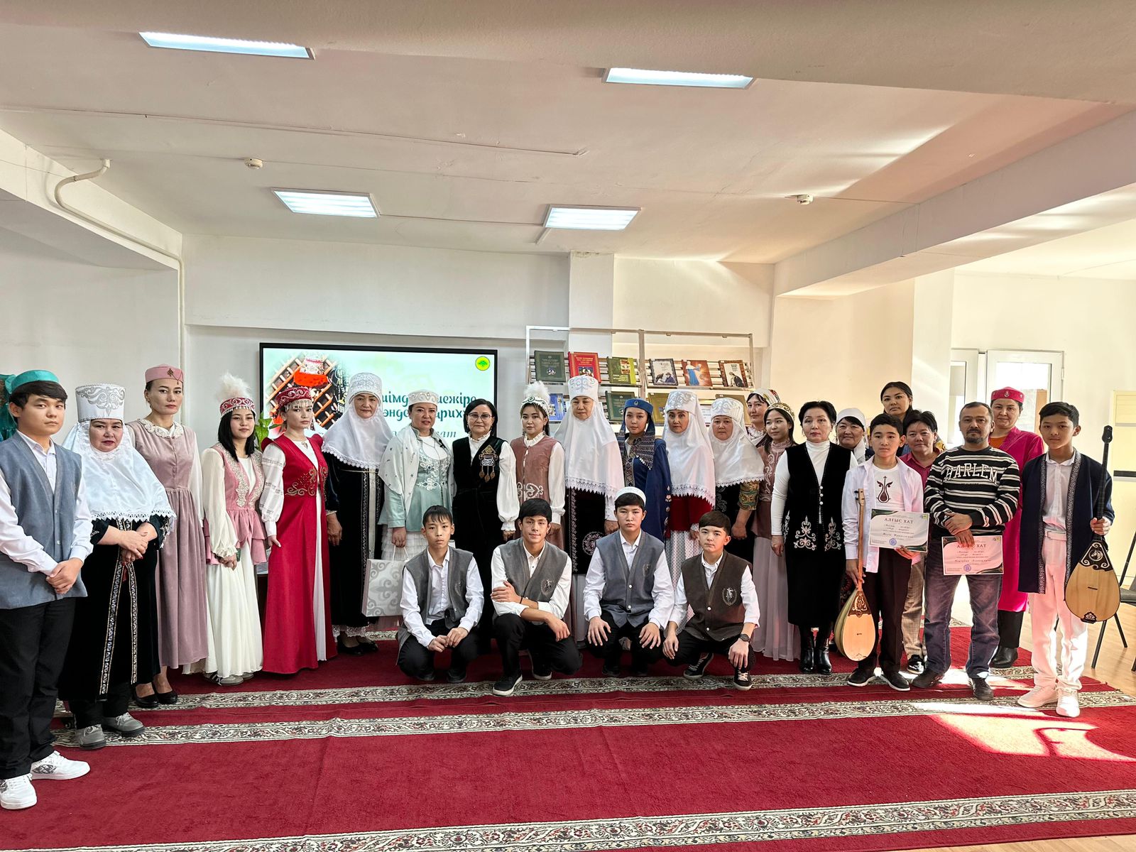 «Киімде – шежіре, сәнде – тарих»