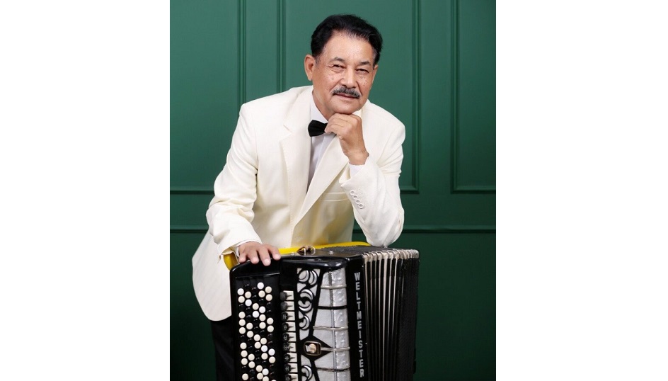 Ән қанатында самғаған