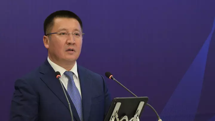 Павлодар облысының әкімі әпкесінің қамауға алынуына қатысты пікір білдірді