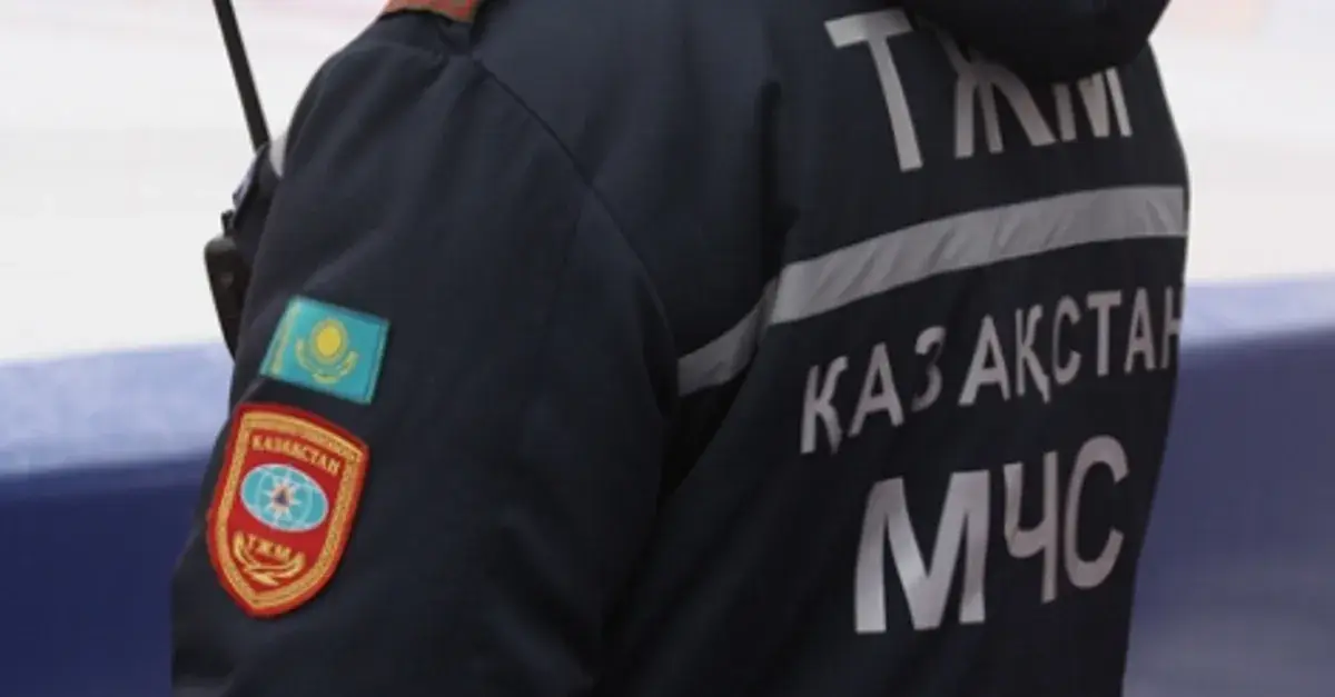 Ақтөбе облысында 53 жолаушы күрделі жағдайға тап болған