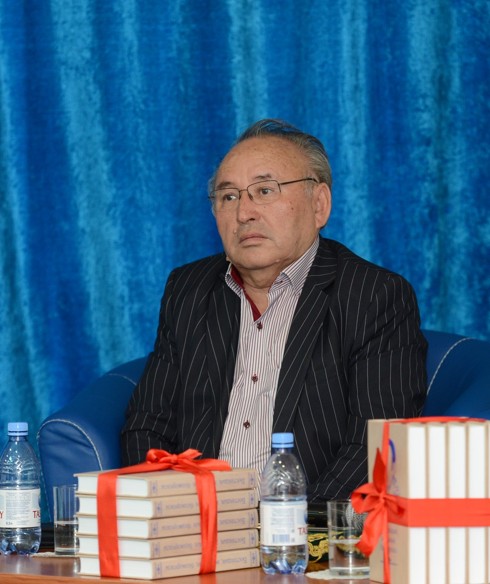 Ғаламдық кеңістіктегі ақын