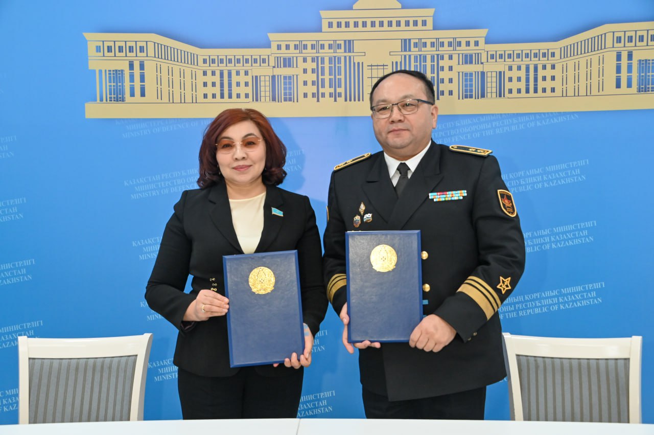 Бас редакторлар клубы мен Қорғаныс министрлігі ынтымақтастық меморандумын жасады