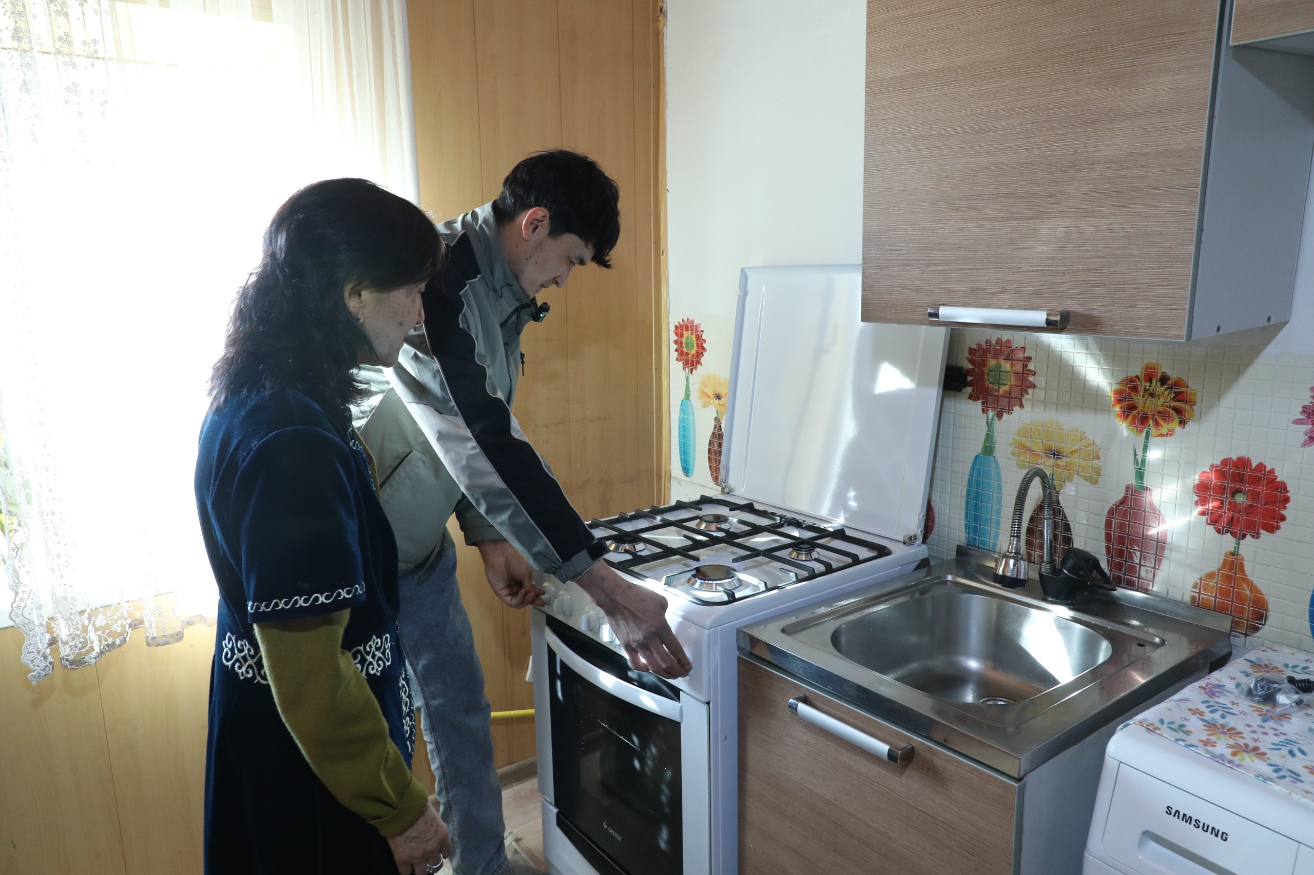 Кеңгір ауылы газға қосылып, таза ауыз сумен қамтылды