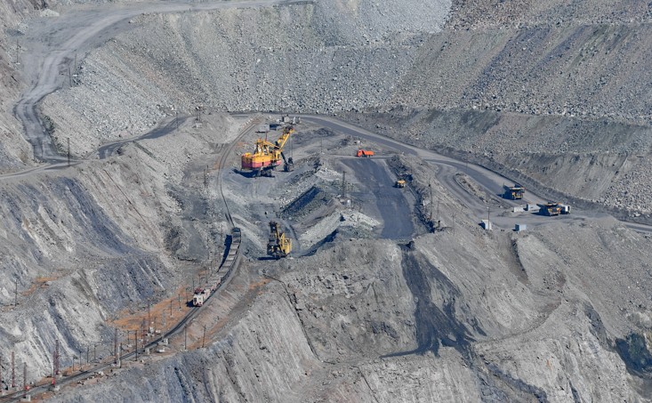 Қолдағы қазынаны ұқсата алмай жүрміз