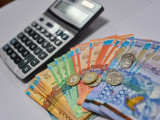 Ел тұрғындарының орташа айлығы 120 мың теңгеден аспайды