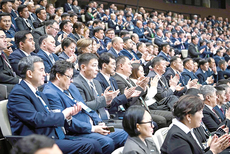 Ауыл әкімдерінің диалог-платформасы: Саяси дамудың жауапты кезеңі