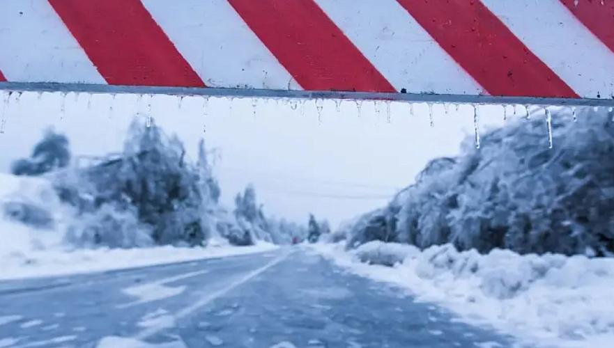 Қар,көктайғақ: Қазақстанның 13 өңірінде жол жағдайы нашарлайды