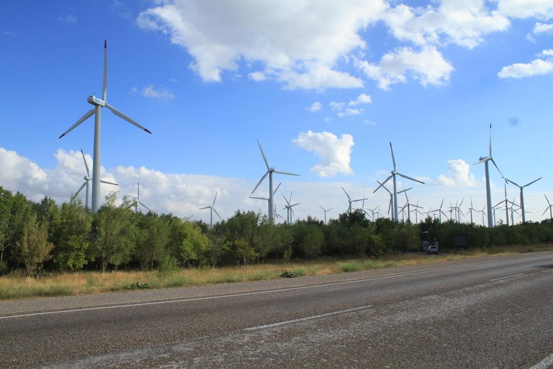 Жаңғырмалы энергия үлесі көңіл көншітеді