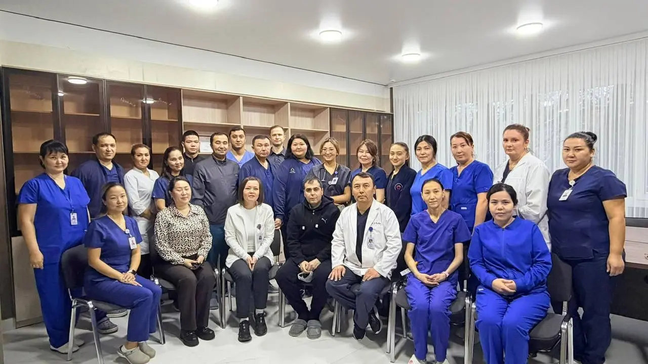 Алматыда энергетикалық сусыннан жүрек ауруына шалдыққан науқасқа  ота жасалды