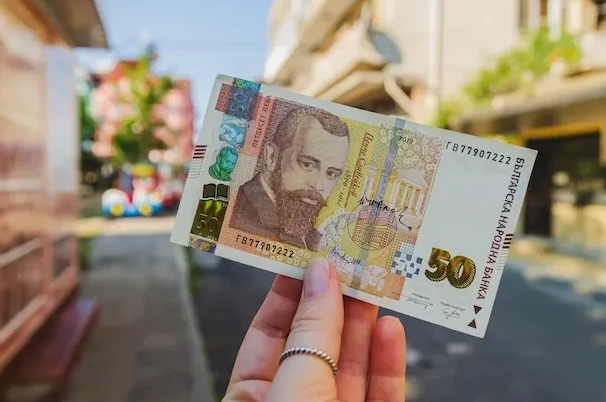 Болгария 2026 жылдан бастап еуроға өтеді