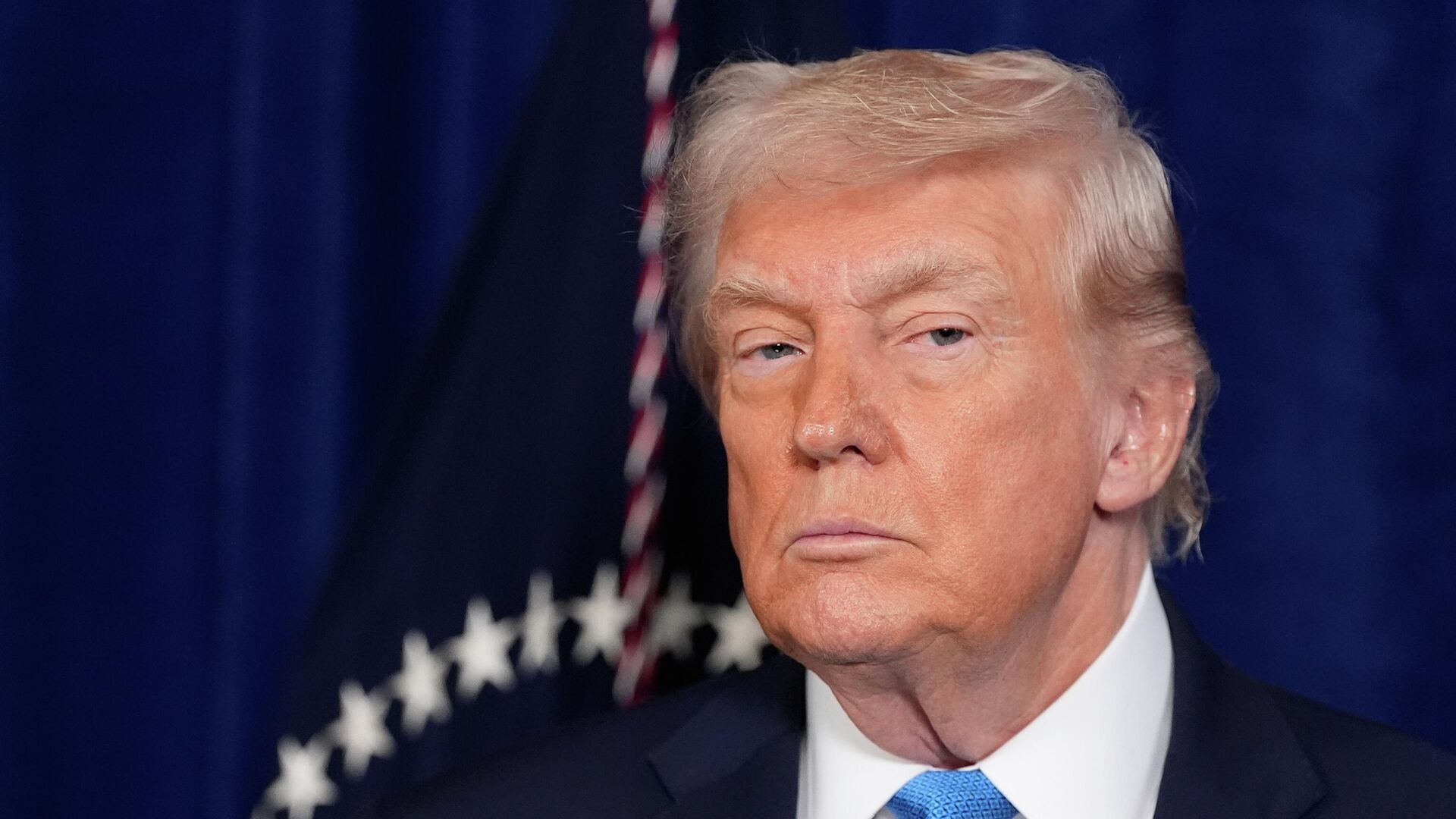 АҚШ демократтары Трампқа импичмент жариялау мәселесін көтерді