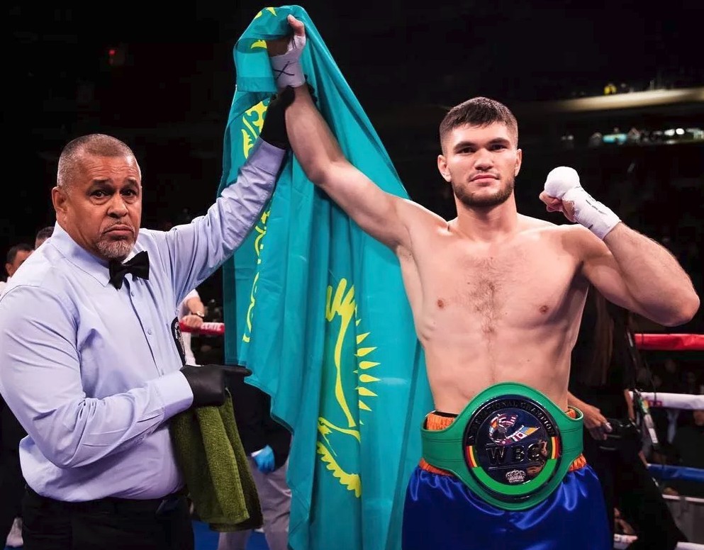 Жігіттер жарап тұр