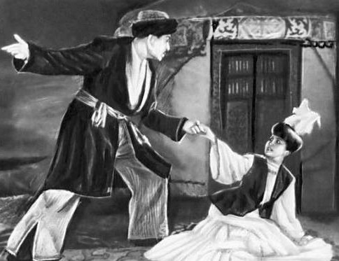 Сахна шымылдығы түрілген күн