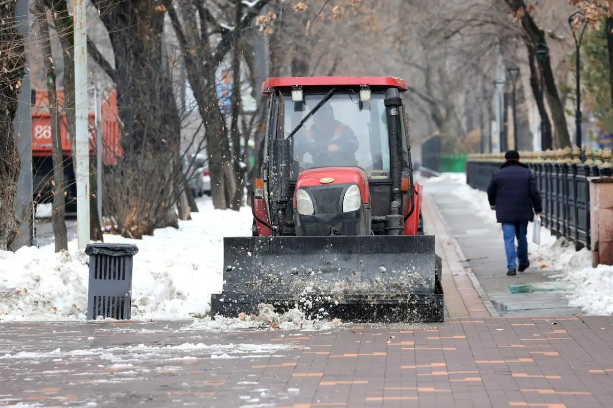 Алматының коммуналдық қызметі күшейтілген жұмыс тәртібіне көшті