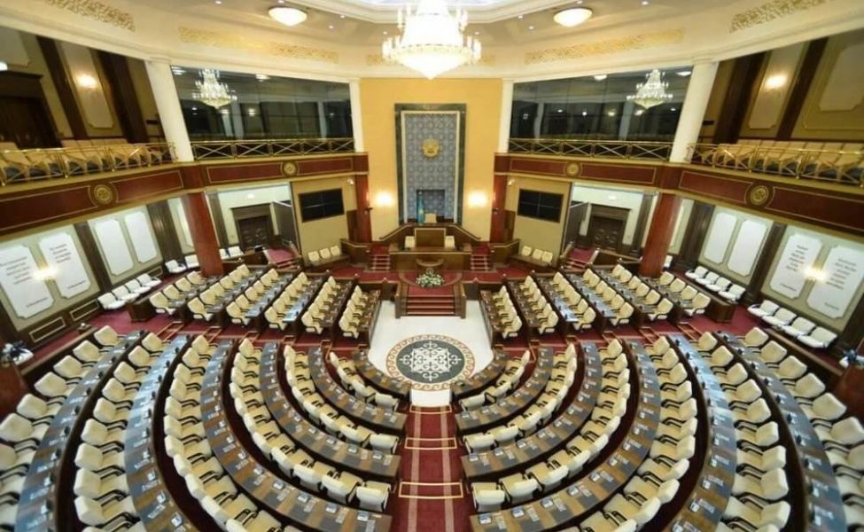 Партиялардың Парламентке өту межесі 5 пайыз болып қала бере ме?