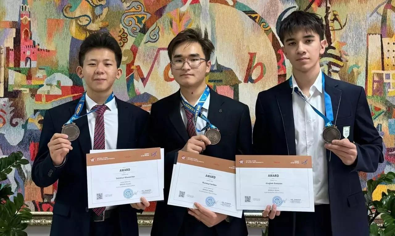 Үздіктер қатарынан көрінді