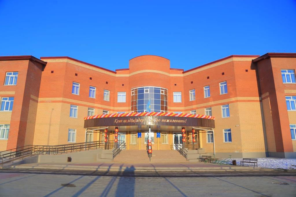 Қостанай қаласындағы балалардың неше пайызы аралас мектептерде білім алып жатыр?