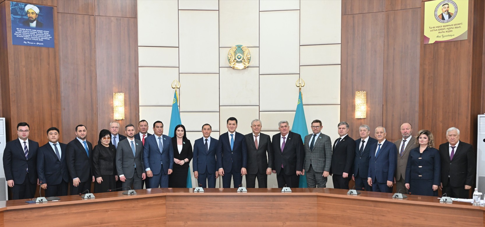 Этномәдени бірлестіктер басшыларымен кездесті