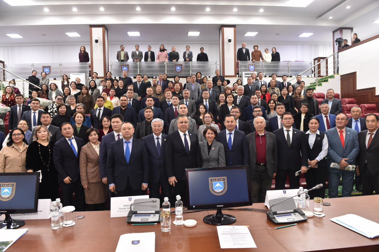 Абайдың 180 жылдығы: ҚазҰУ білім беру жүйесіне жаңа пәндер енгізді