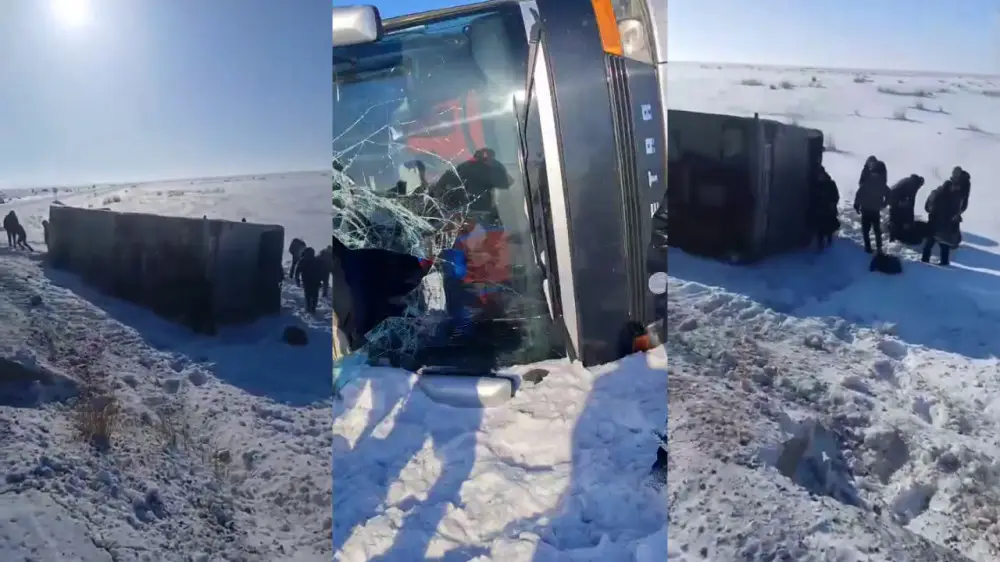 Абай облысында 50 жұмысшы мінген автобус апатқа ұшырады