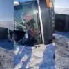 Абай облысында 50 жұмысшы мінген автобус апатқа ұшырады