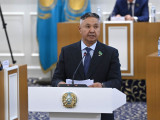 Азат Перуашев: Конституциялық реформа билік жүйесіндегі теңгерімді күшейтеді