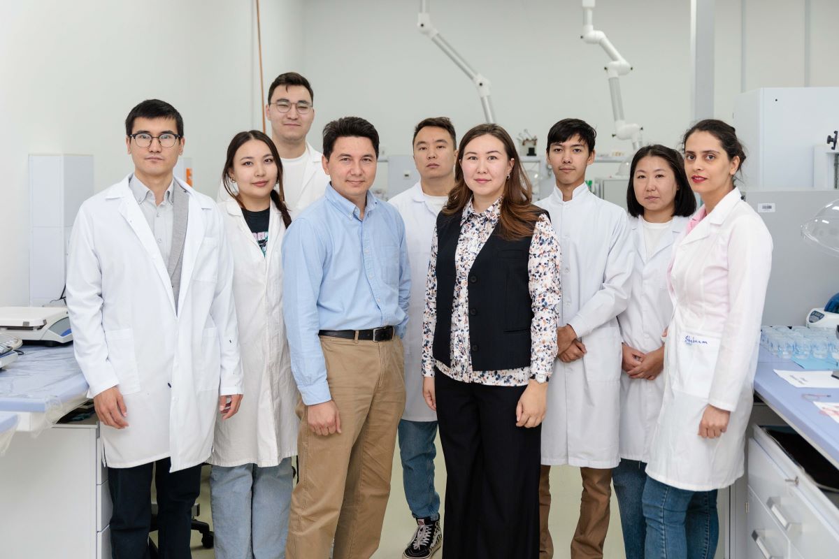 Ғылым қарлығаштары