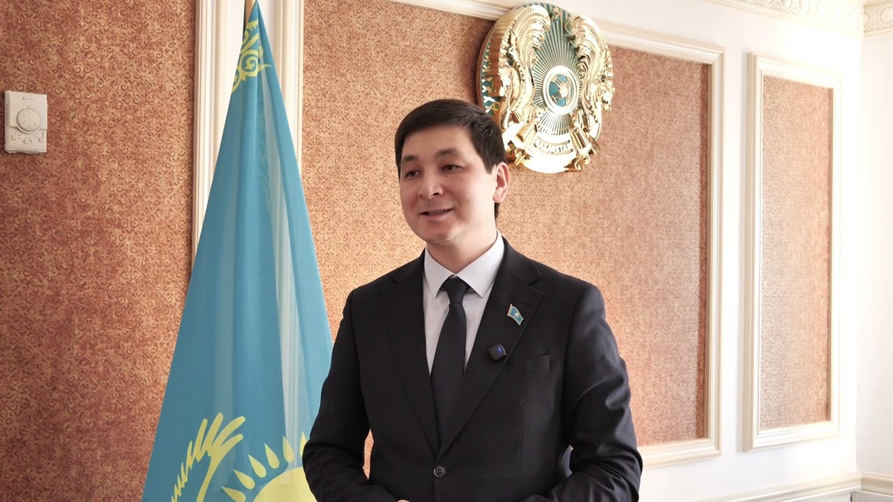 Риза Сүйіндік: Конституция – билік үшін емес, халық үшін жазылған негізгі заң