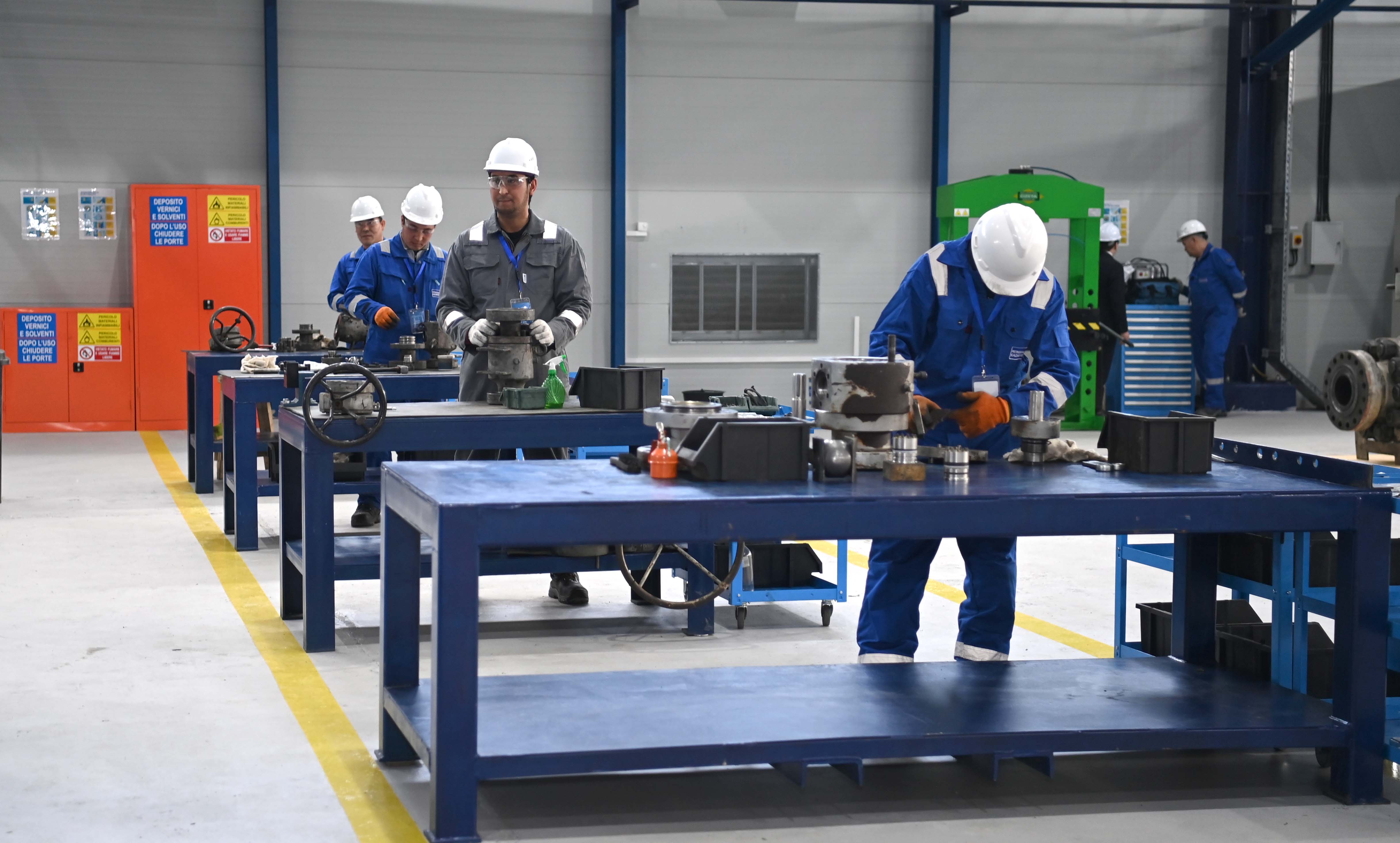 Жұмысшы құқы неге бұзылады?