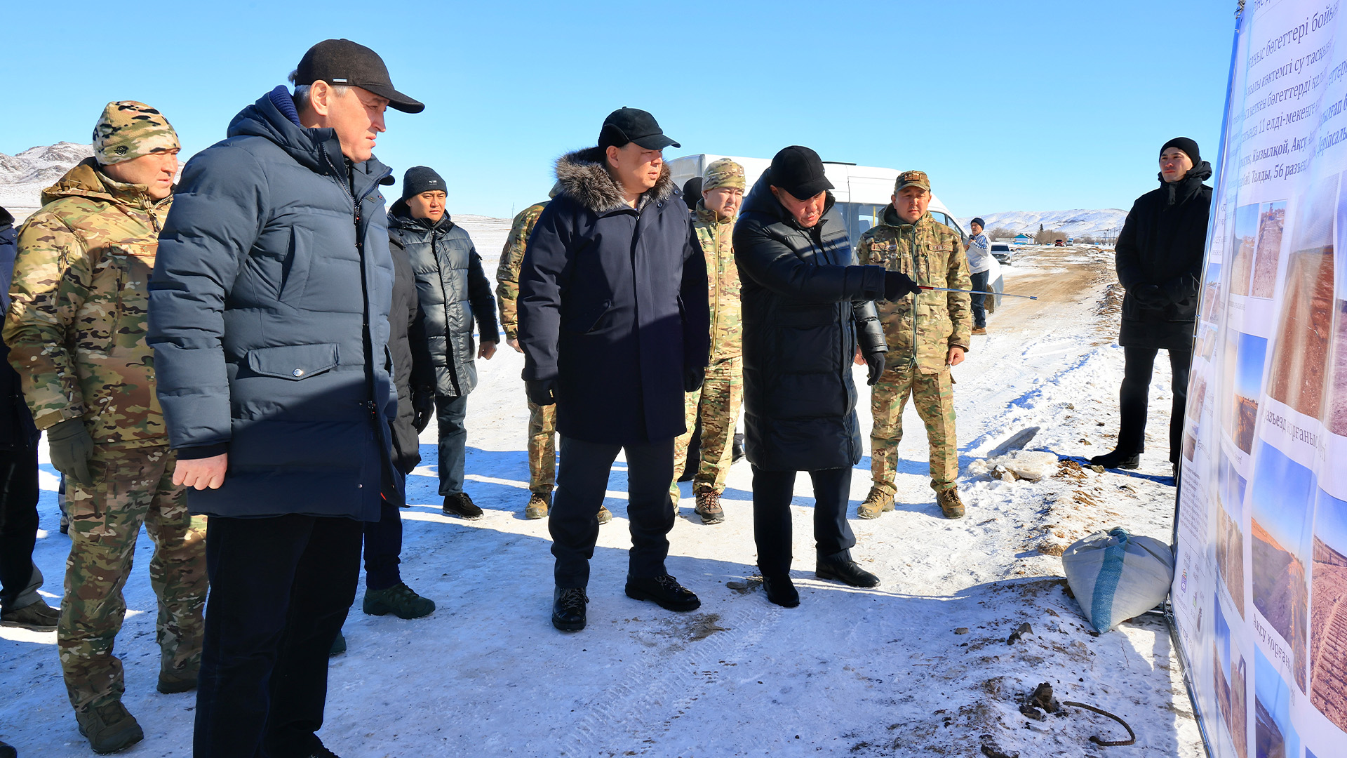 Вице-премьер Қарағанды облысындағы бөгеттер мен су қоймаларын тексерді
