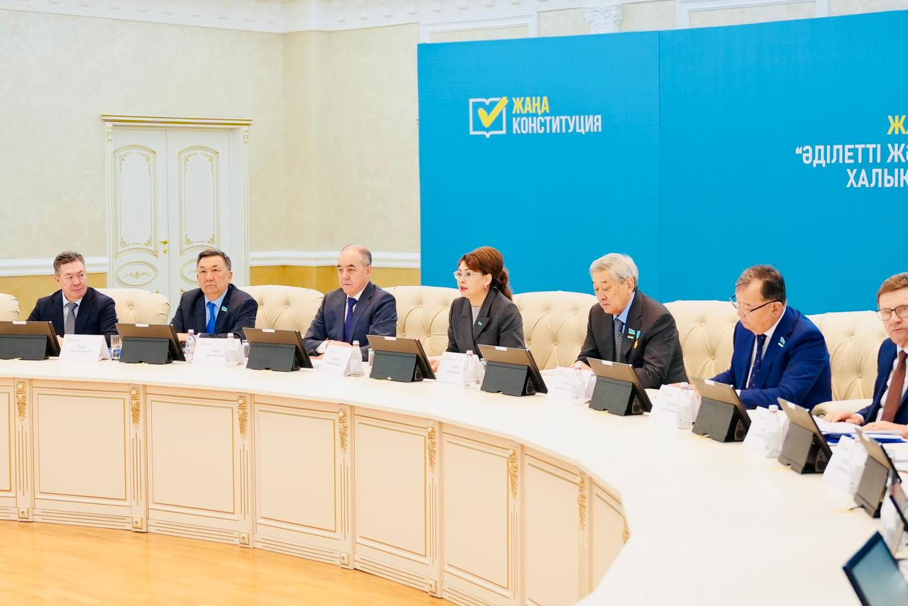 Батыс Қазақстан облысында Ата заң жобасының жаңашылдықтары мен басымдықтары түсіндірілді