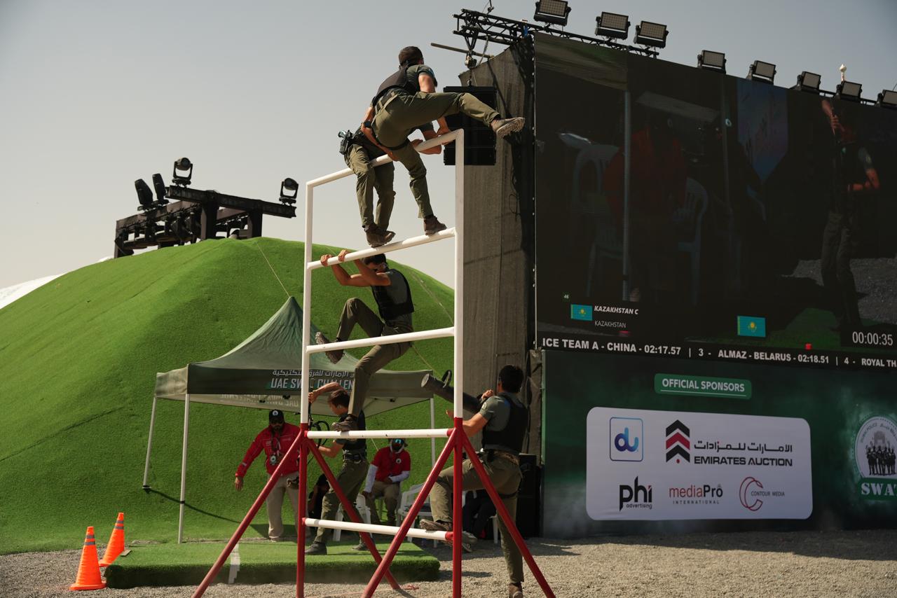 Александр Вучич қазақстандық арнайы жасақ сарбаздарының жетістіктеріне тәнті болды