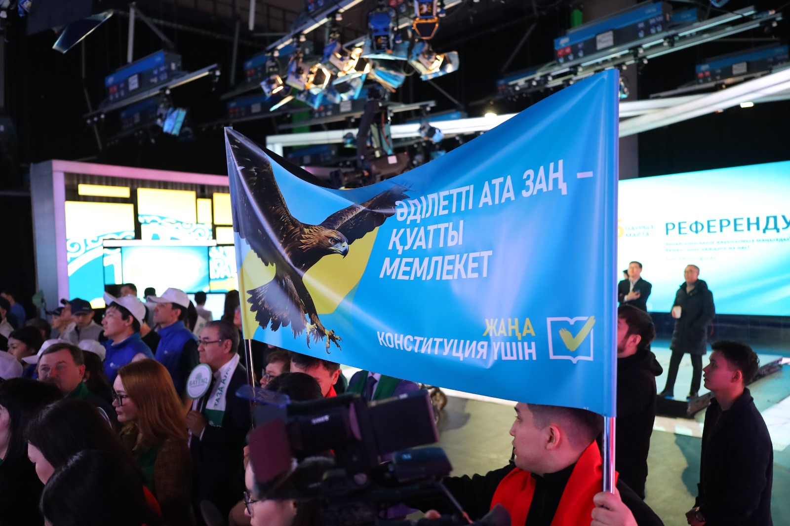 Жаңа Конституция – партияаралық диалогтың басты тақырыбы