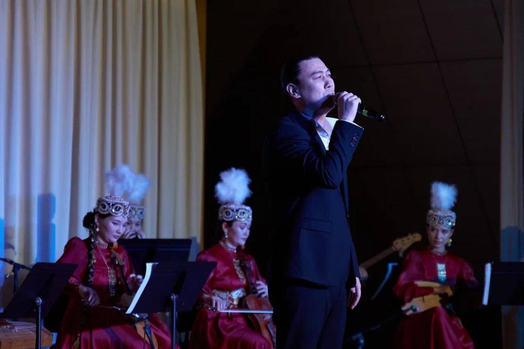 Көне сарын күмбірі