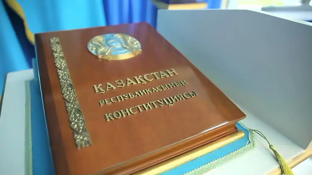 Өнер майталмандары референдум туралы пікірлерін білдірді