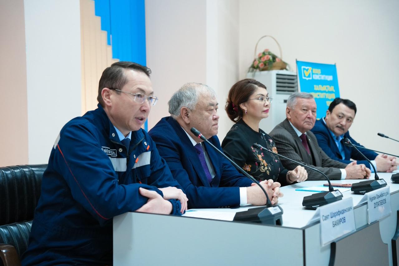 Ұлытауда Жалпыұлттық коалиция мүшелері шахтерлермен жаңа Конституция жобасын талқылады